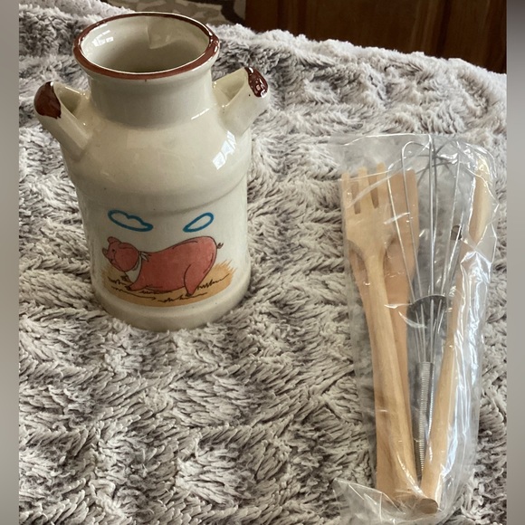 Price Ceramic 5 piece kitchen utensil set with farm scene - Picture 2 of 2
